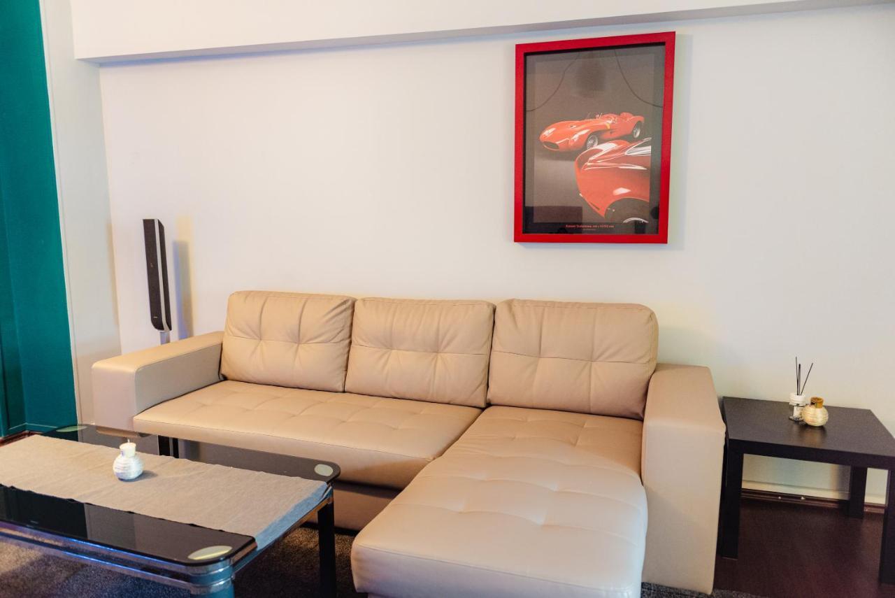 Comfy Apartment With Private Parking And Netflix بوخارست المظهر الخارجي الصورة